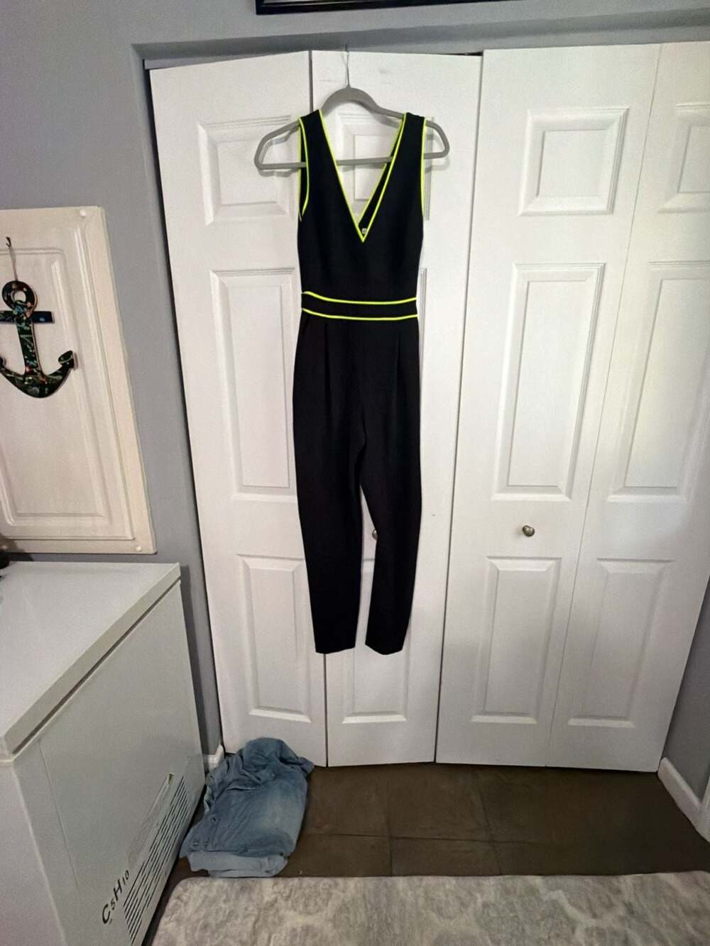 Alice + Olivia Jeri Black and Neon Yellow Piped V-Neck Jumpsuit